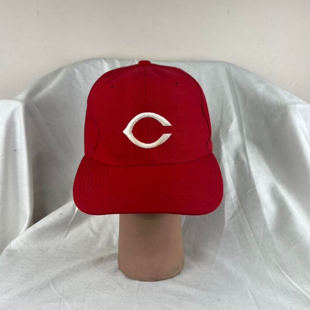 Vintage 90s Cincinnati Reds Baseball Cap